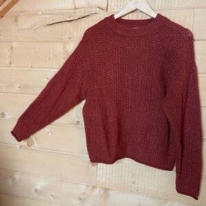 Universal Threads Burnt Orange Sweater in size Small
